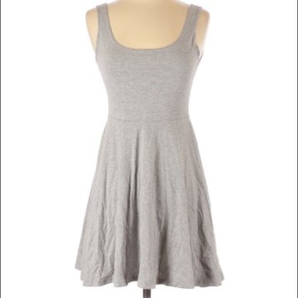 Cute gray dress!!